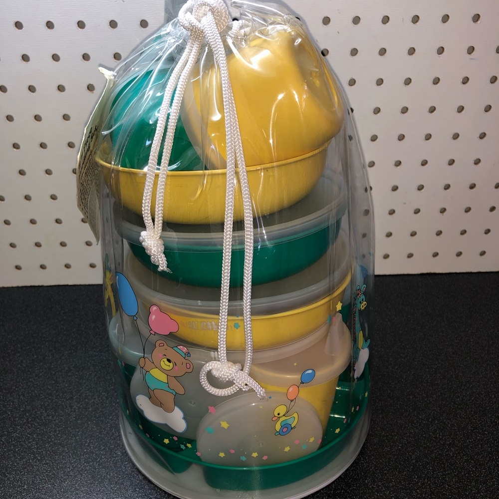 1995 Vintage Luv n Care 27 Piece Feeding Set - NWT